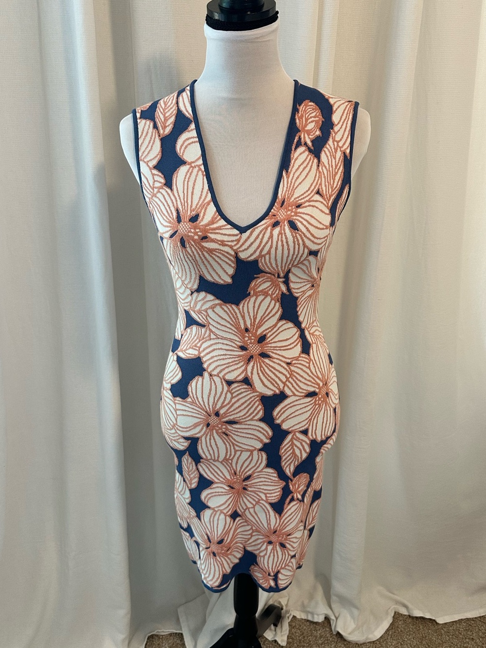 BCBGMaxAzria Knit Bodycon Dress with Cream and Coral Floral